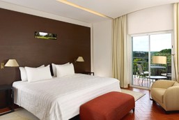 Penina Hotel and Golf Resort - Accommodation in the Algarve - Portimao - Portugal